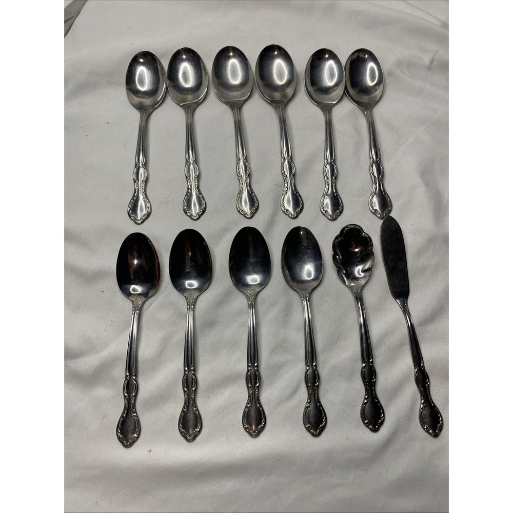 William Rogers And Son Royal Manor Glossy Stainless Steel 12 Pieces